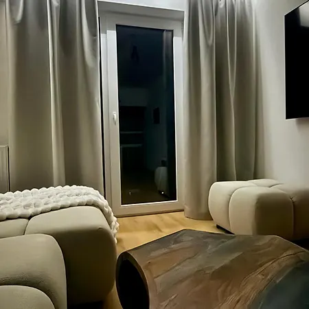 Orgovanova Apartment, * Zilina